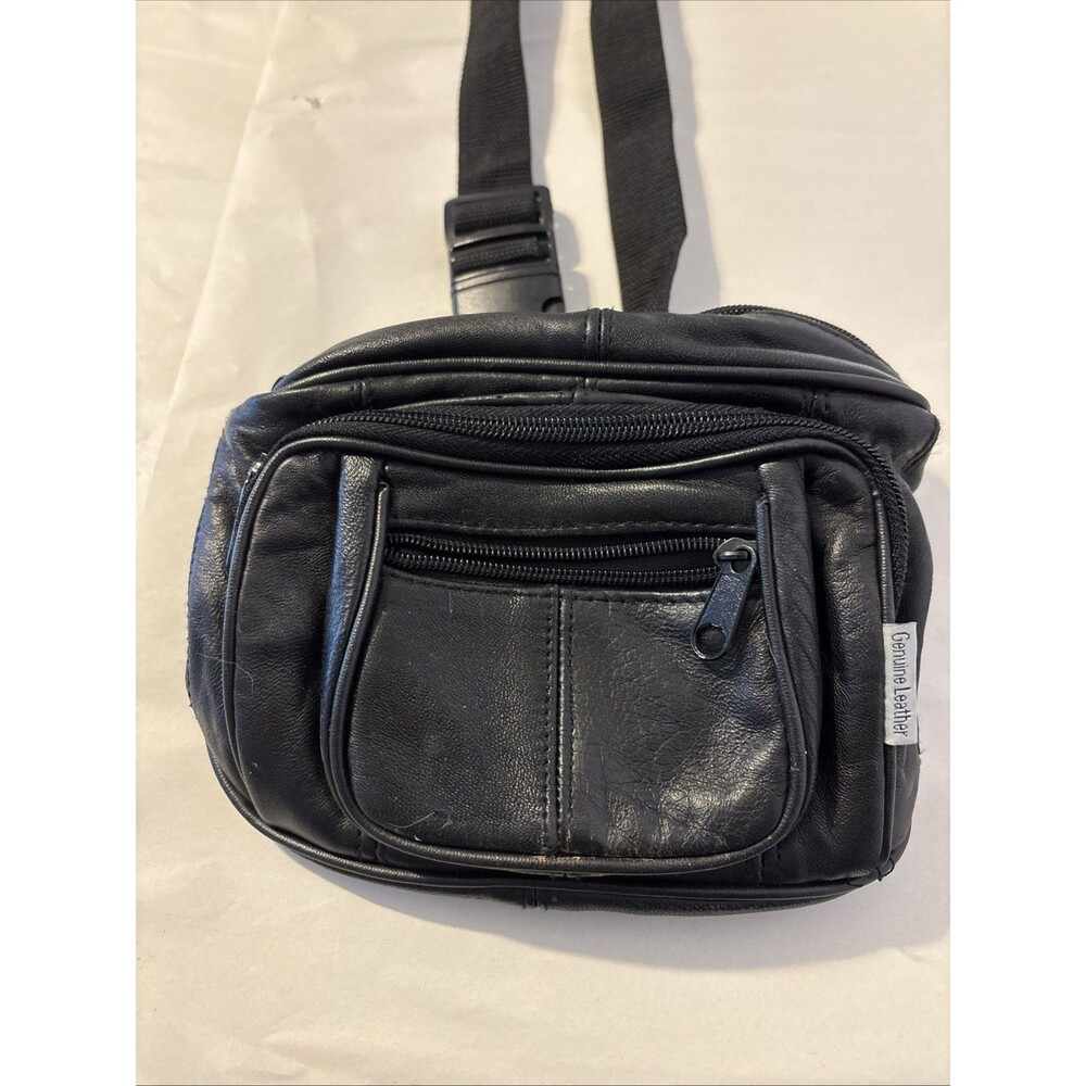 Vintage Giovanni Navarre Black Leather Fanny Pack Man Bag lots of pockets
